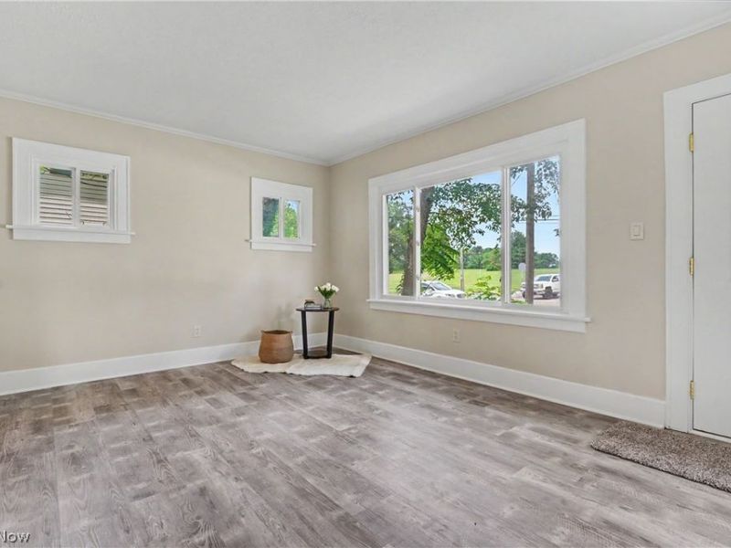 616 Tallmadge Road, Cuyahoga Falls, OH 44221 Photo 6