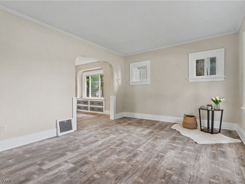 616 Tallmadge Road, Cuyahoga Falls, OH 44221 Photo 9