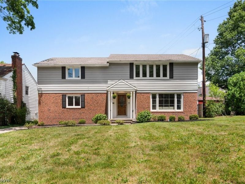 22625 Rye Road, Shaker Heights, OH 44122 Photo 2