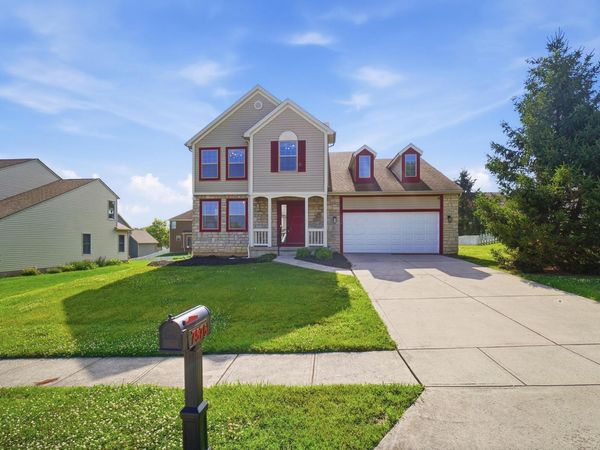 7576 Jenkins Drive , Canal Winchester, OH 43110
