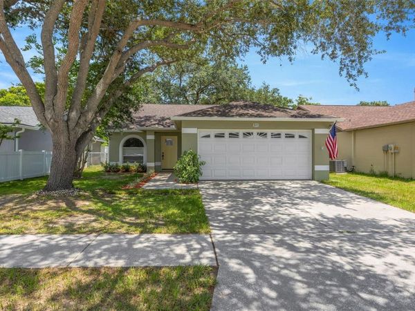 511 CENTER POINT ROAD , VALRICO, FL 33594