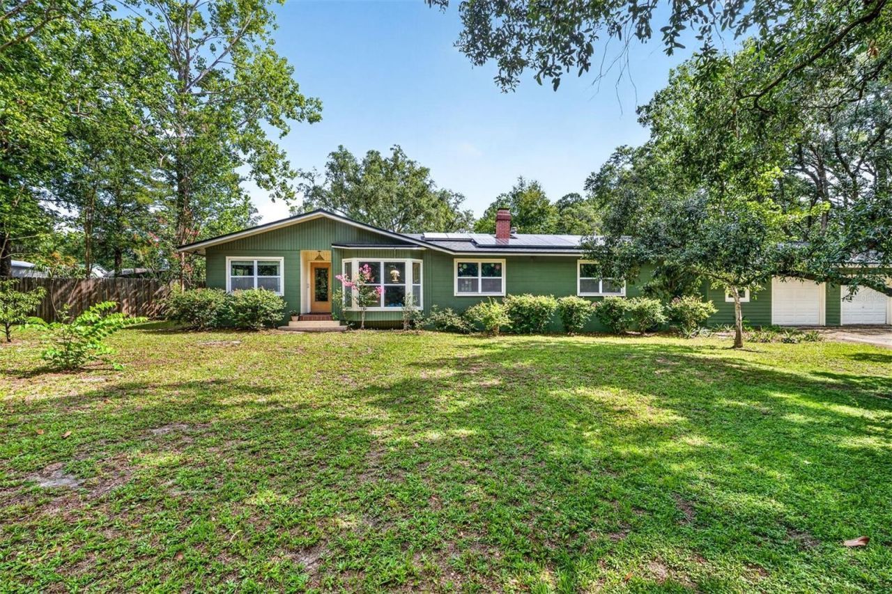 12226 W University Avenue, Newberry, FL 32669 Main Photo