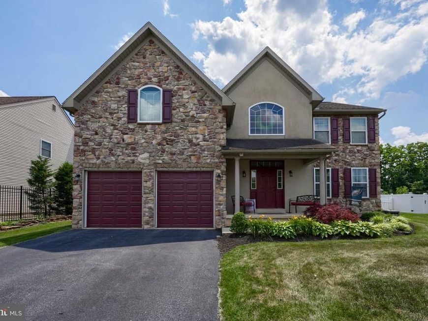 348 Buckhead Lane, Douglassville, PA 19518 Main Photo