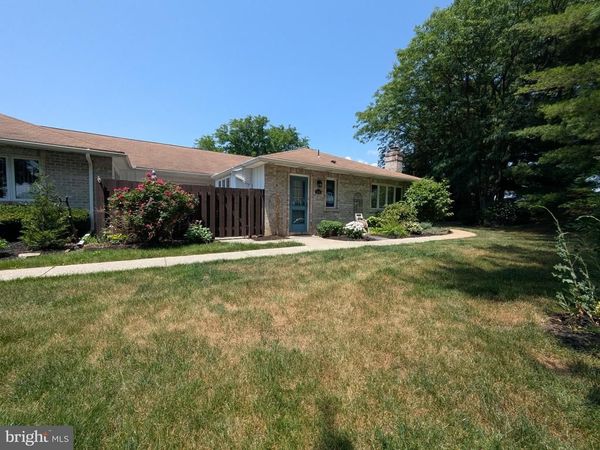 5634 MERION LANE , MACUNGIE, PA 18062