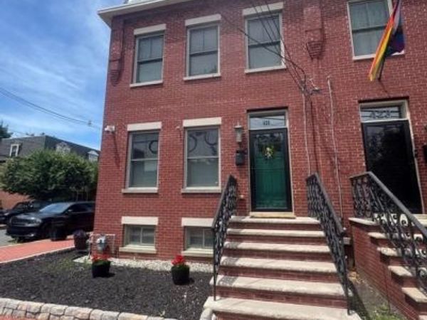425 S 6TH STREET, CAMDEN, NJ 08103