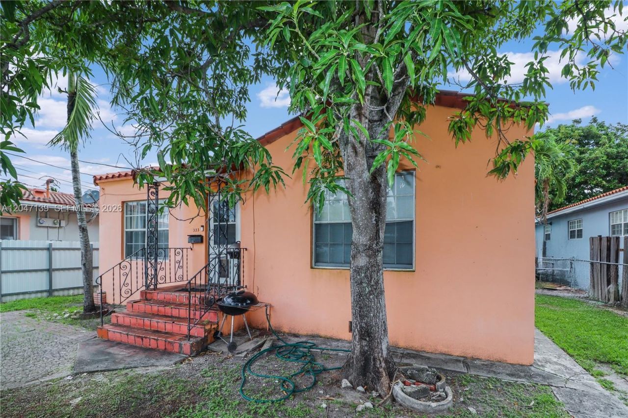 333 SW 30th Ave , Miami, FL 33135 Photo