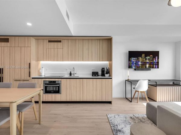 225 N Miami Ave , Unit 1107, Miami, FL 33128
