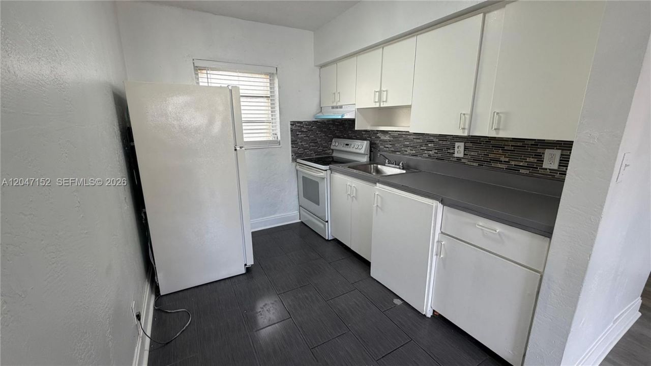 6300 Miramar Pkwy , Unit 4, Miramar, FL 33023 Photo