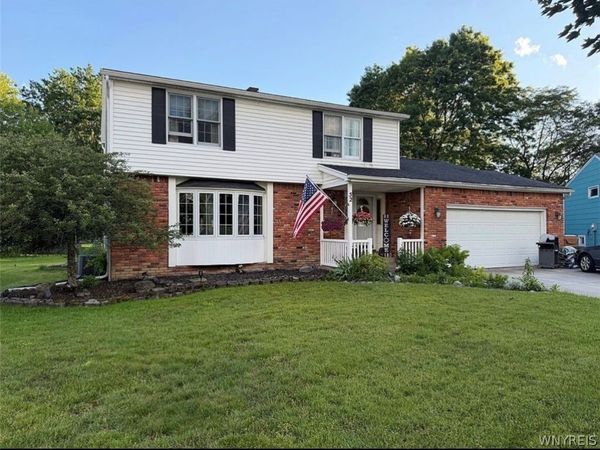 52 Wyndmoor Court , Depew, NY 14043