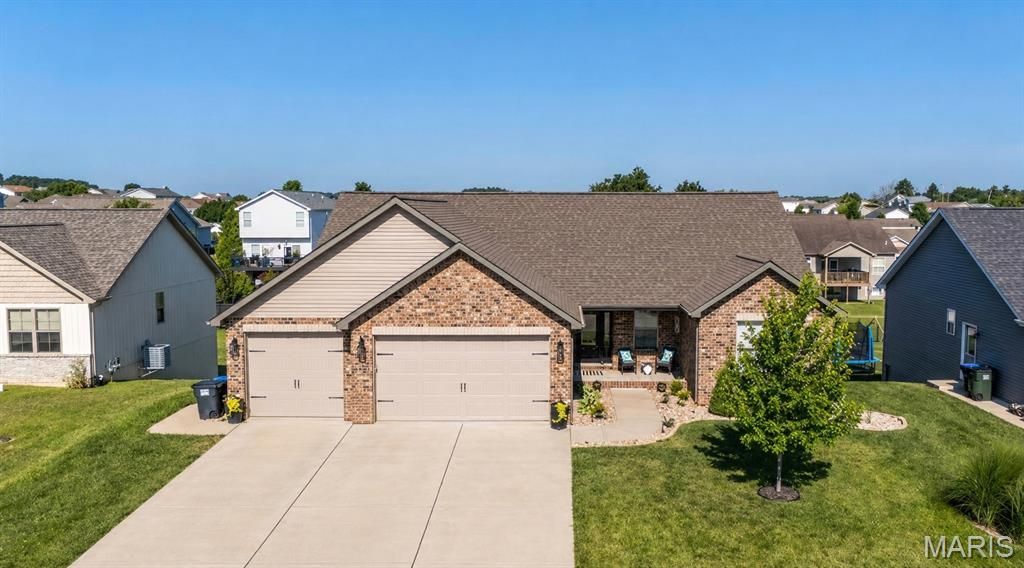 1217 Kirk Lane , Waterloo, IL 62298 Main Photo