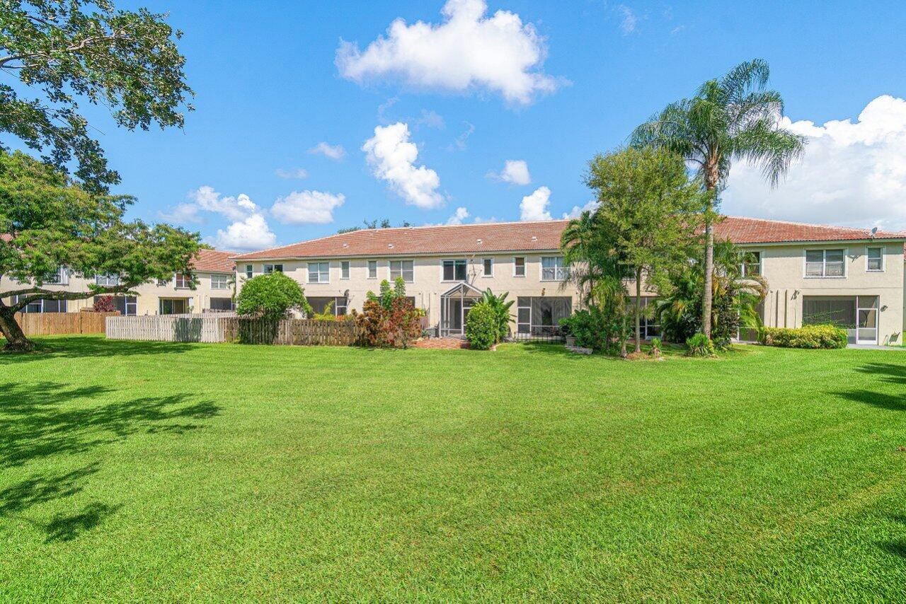 8080 Briantea Drive, Unit 8080, Boynton Beach, FL 33472 Photo