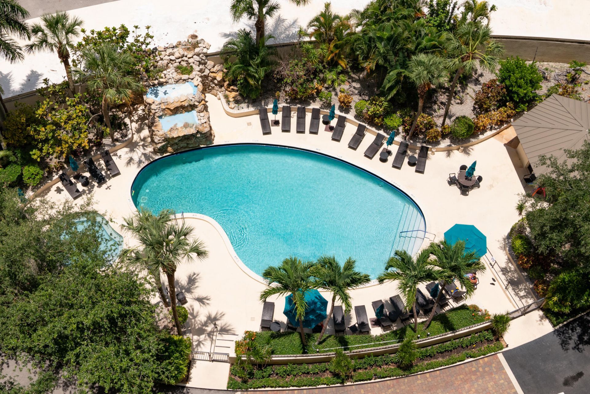 2450 Presidential Way, Unit 1405, West Palm Beach, FL 33401 Photo