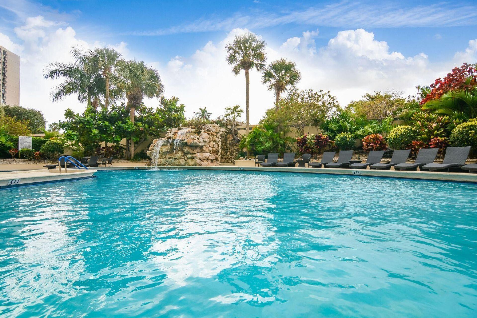 2450 Presidential Way, Unit 1405, West Palm Beach, FL 33401 Photo