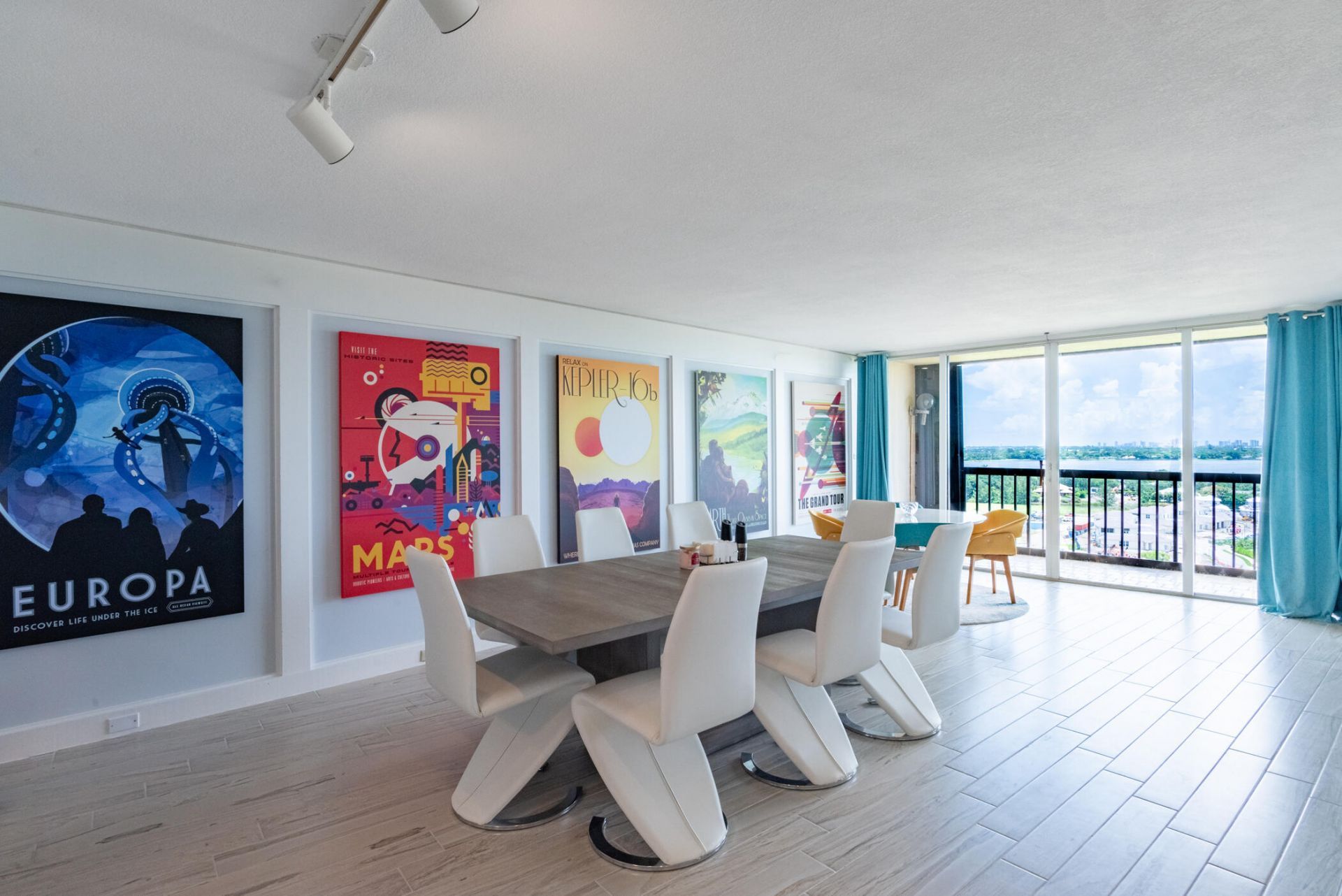 2450 Presidential Way, Unit 1405, West Palm Beach, FL 33401 Photo