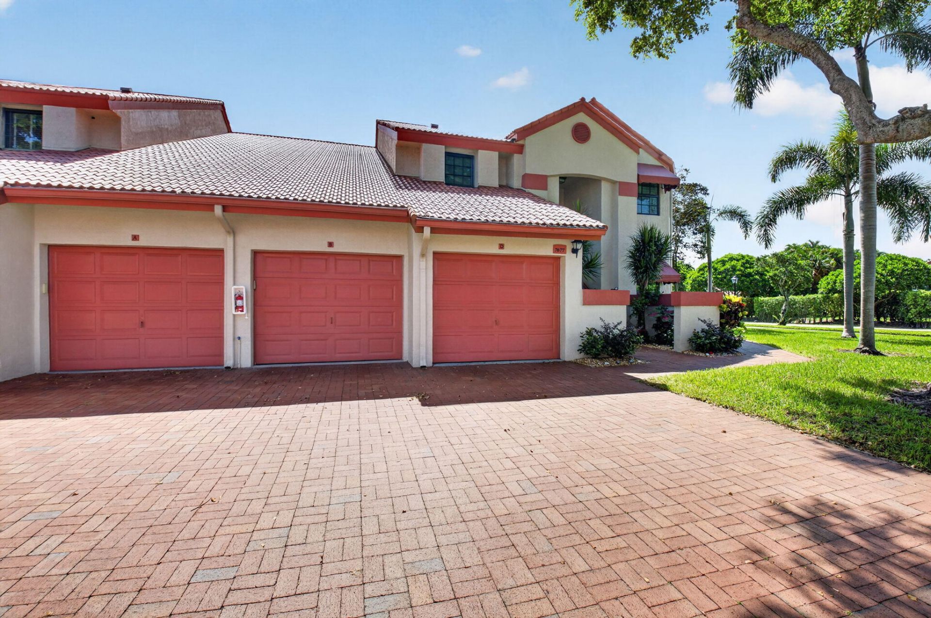 7677 Lexington Club Boulevard, Unit B, Delray Beach, FL 33446 Photo