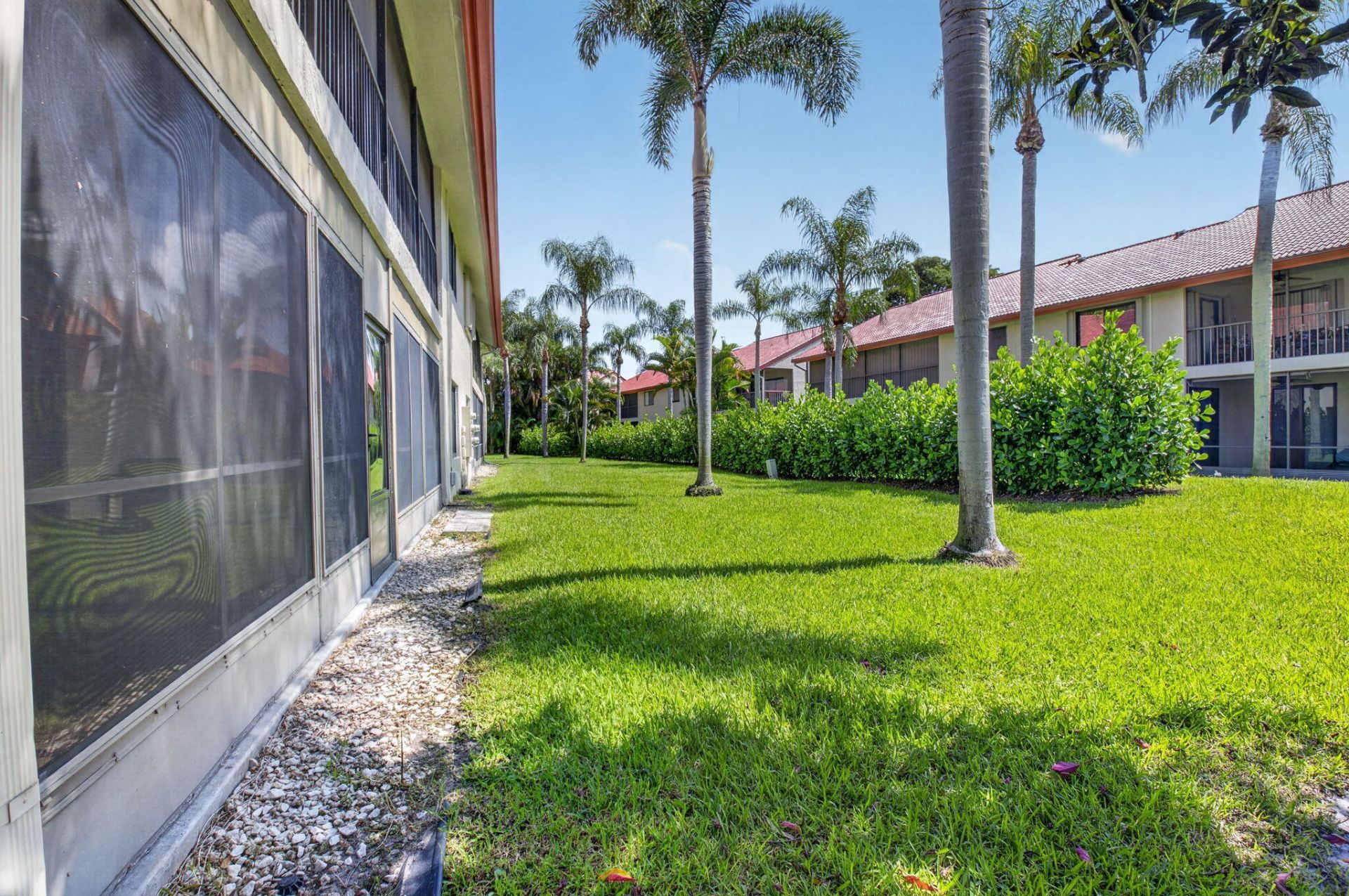 7677 Lexington Club Boulevard, Unit B, Delray Beach, FL 33446 Photo