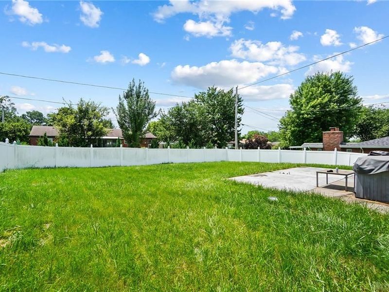 4544 College View Drive, Dayton, OH 45417 Photo 24