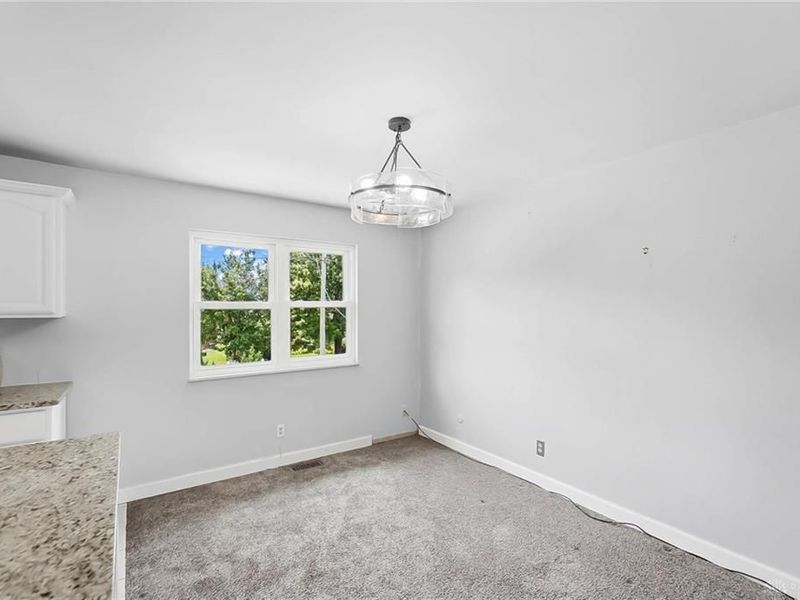 4544 College View Drive, Dayton, OH 45417 Photo 7