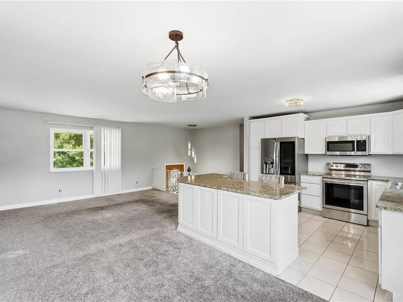 4544 College View Drive, Dayton, OH 45417 Photo 9