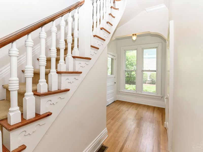 1234 Herschel Avenue, Cincinnati, OH 45208 Photo 23