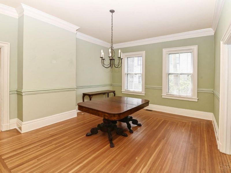 1234 Herschel Avenue, Cincinnati, OH 45208 Photo 8