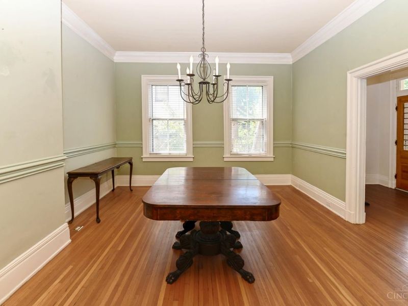 1234 Herschel Avenue, Cincinnati, OH 45208 Photo 9