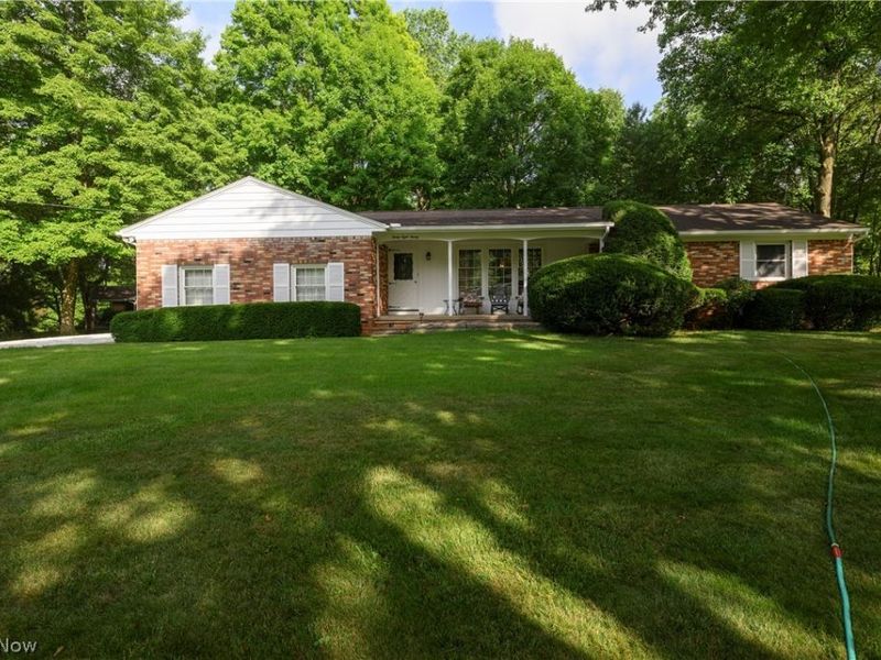 3820 Valley Drive, Norton, OH 44203 Photo 2