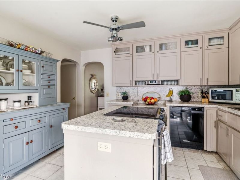 5433 East Boulevard NW, Canton, OH 44718 Photo 14