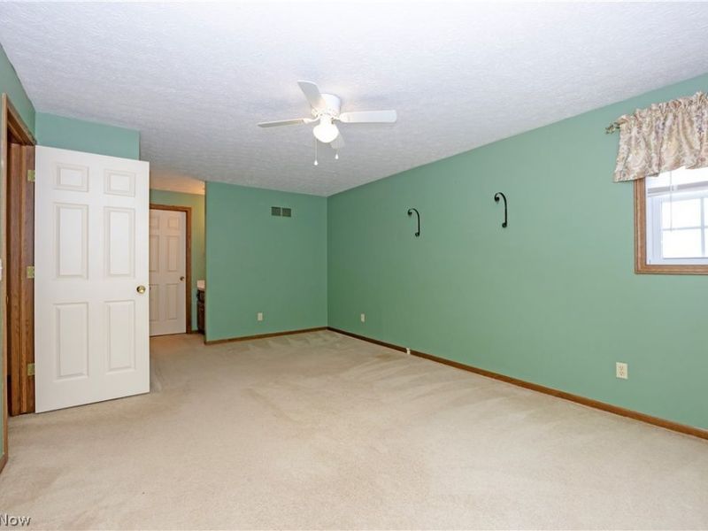 11936 Patroon Circle NW, Canal Fulton, OH 44614 Photo 10
