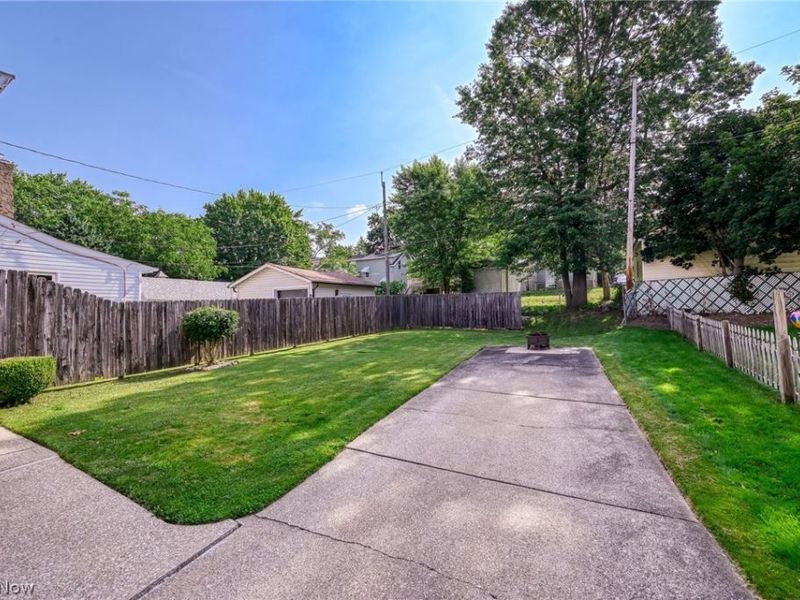 1407 Herberich Avenue, Akron, OH 44301 Photo 26