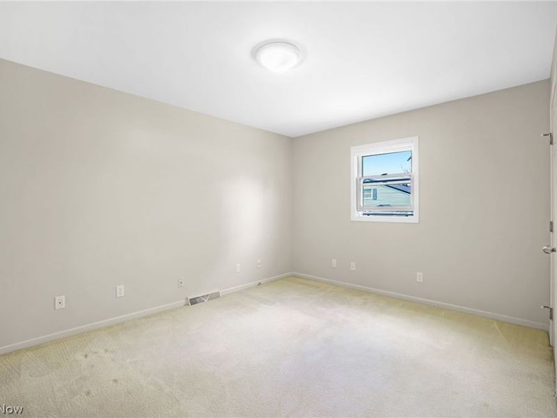4089 Addison Avenue NE, Louisville, OH 44641 Photo 17