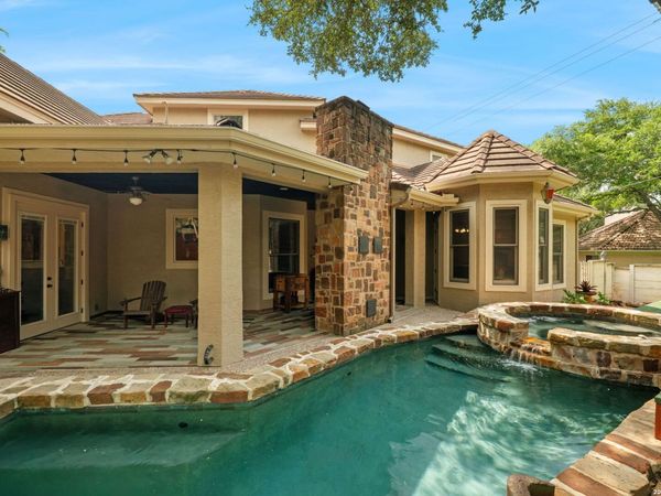 10 FALLS VW, Boerne, TX 78015