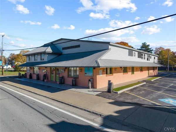 1424 Main Street , Sylvan Beach, NY 13157