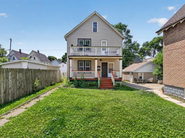 2867 N Fratney STREET, Milwaukee, WI 53212