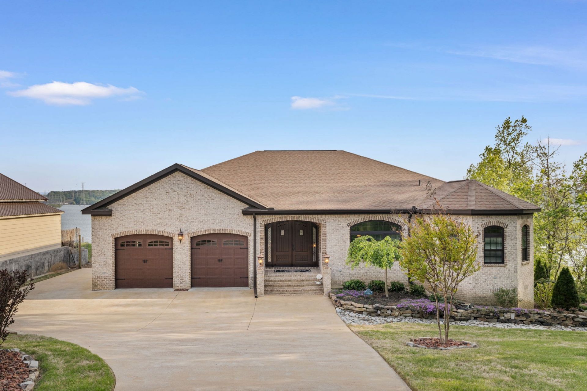 931 County Road 581, Rogersville, AL 35652 Main Photo