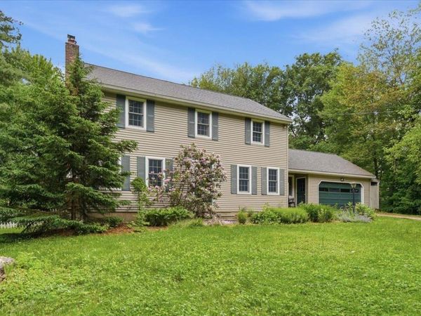 490 Juniper Ridge, Shelburne, VT 05482