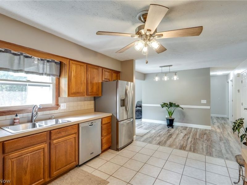 13452 Sunflower Avenue NW, Mogadore, OH 44260 Photo 15