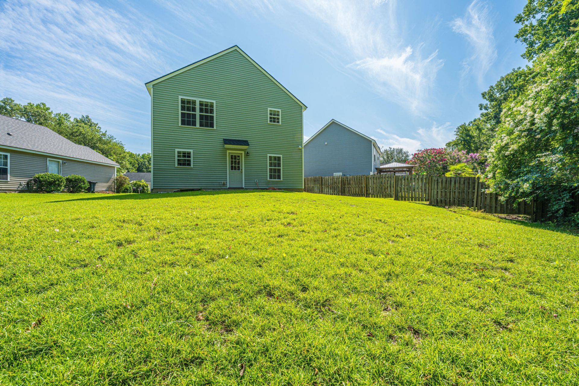 142 Avalon Road Photo 33