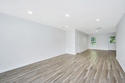 142 Avalon Road photo 4