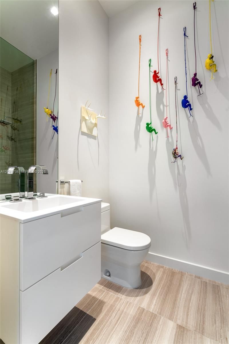 4701 N Meridian Ave , Unit 209, Miami Beach, FL 33140 Photo