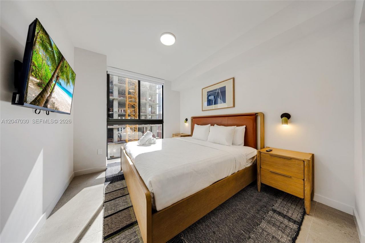 11 NE 6th St , Unit 2903, Miami, FL 33132 Photo