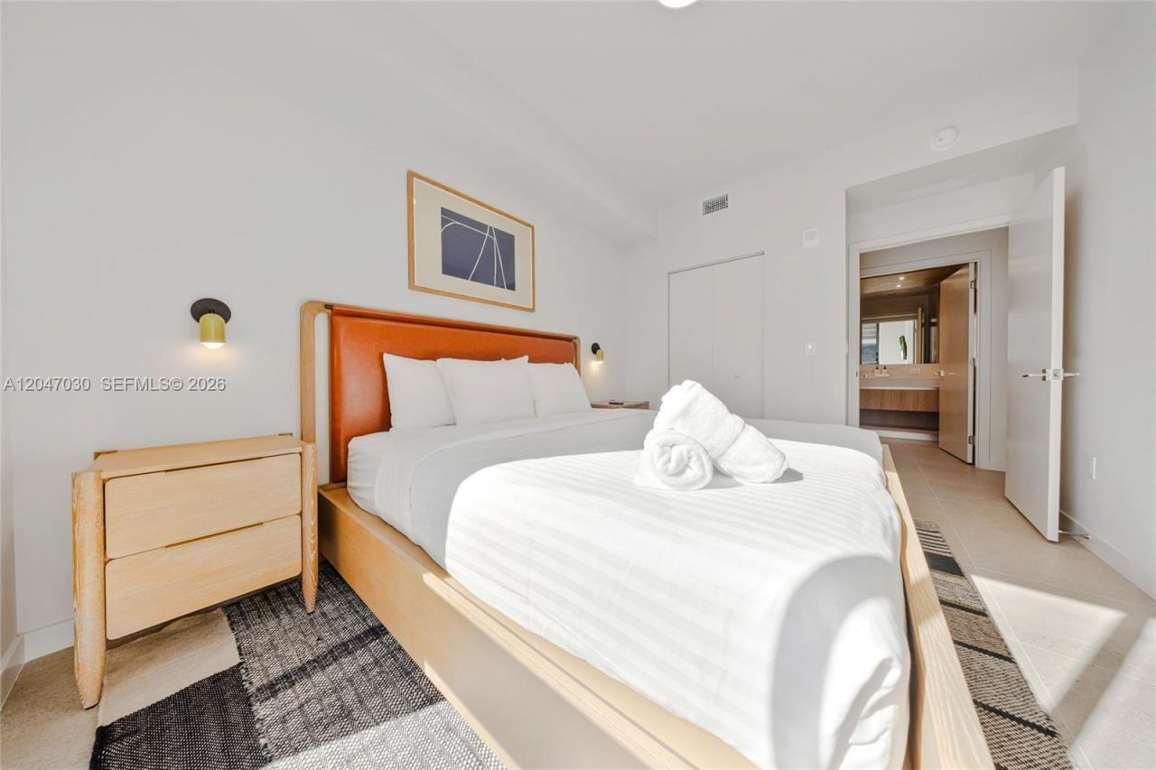 11 NE 6th St , Unit 2903, Miami, FL 33132 Photo