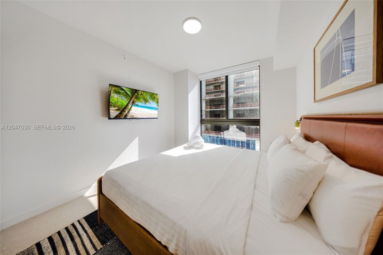 11 NE 6th St , Unit 2903, Miami, FL 33132 Photo