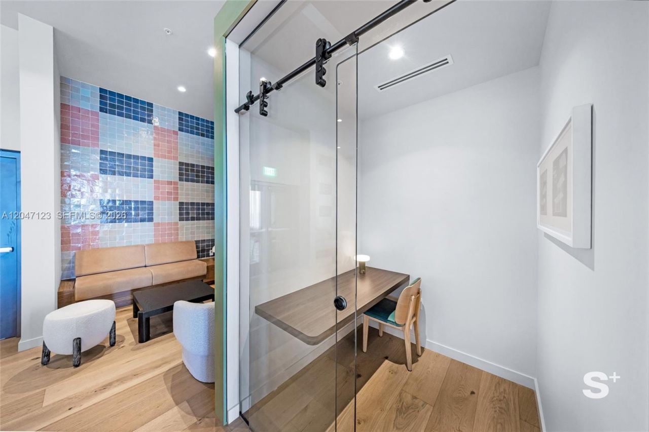 11 NE 6th St , Unit 2307, Miami, FL 33132 Photo