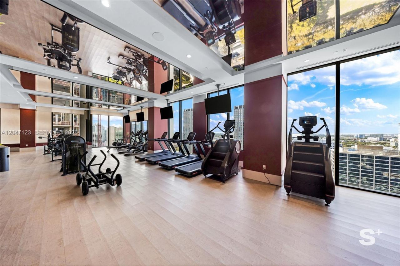 11 NE 6th St , Unit 2307, Miami, FL 33132 Photo