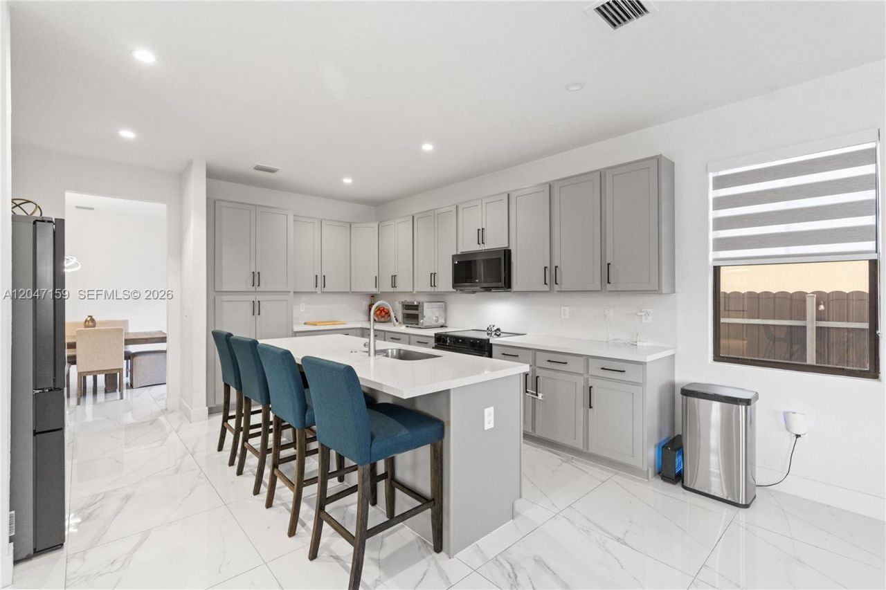14747 SW 38th Ter , Miami, FL 33185 Photo