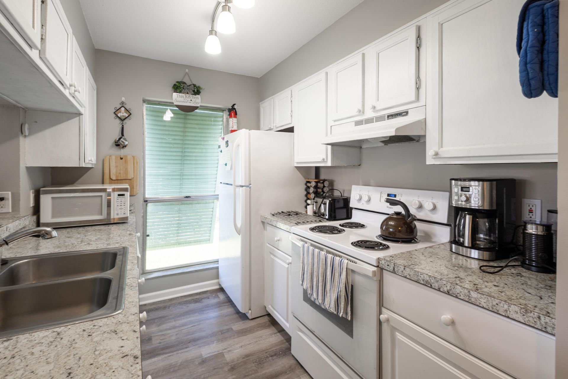 184 Cypress Point Drive, Unit 184, Palm Beach Gardens, FL 33418 Photo