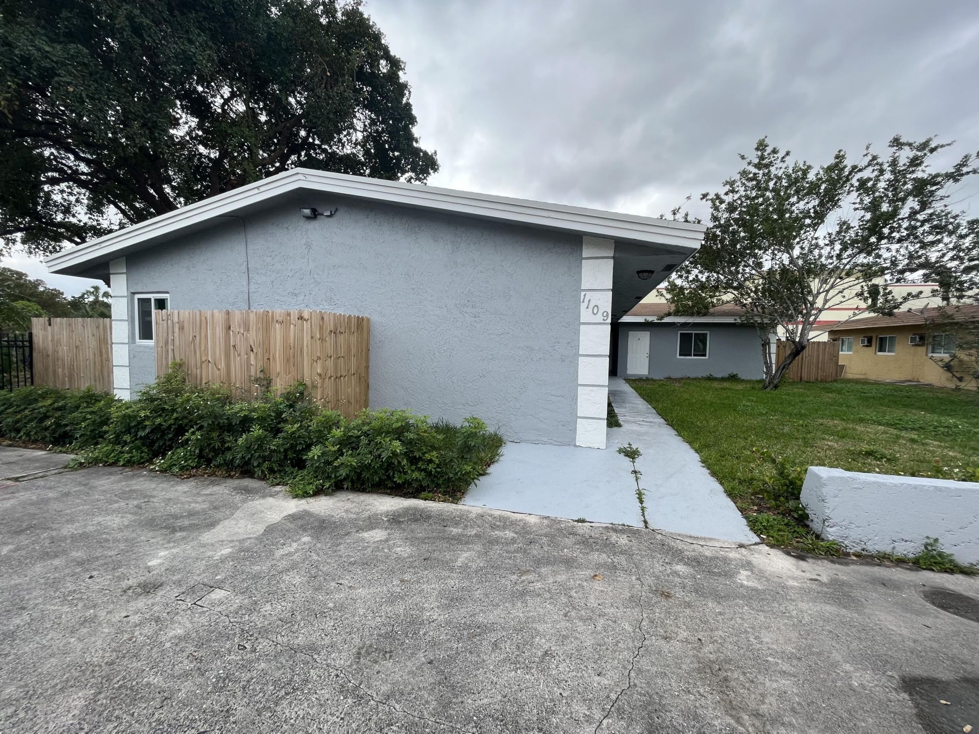 1109 NW 6th Avenue, Unit Apt 1, Pompano Beach, FL 33060 Photo
