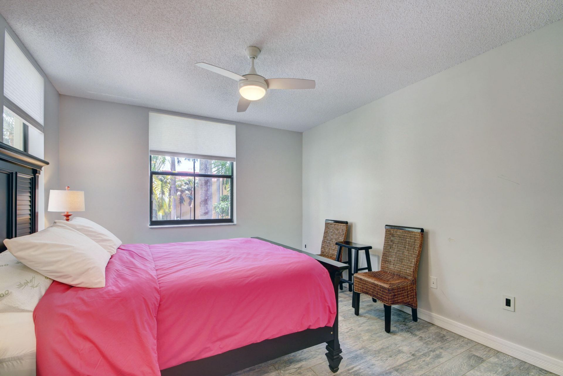 720 S Sapodilla Avenue, Unit 208, West Palm Beach, FL 33401 Photo