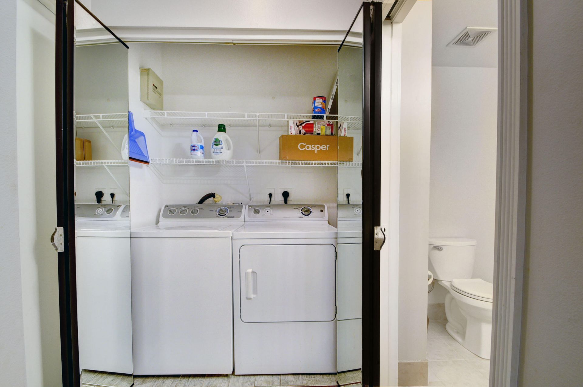 720 S Sapodilla Avenue, Unit 208, West Palm Beach, FL 33401 Photo